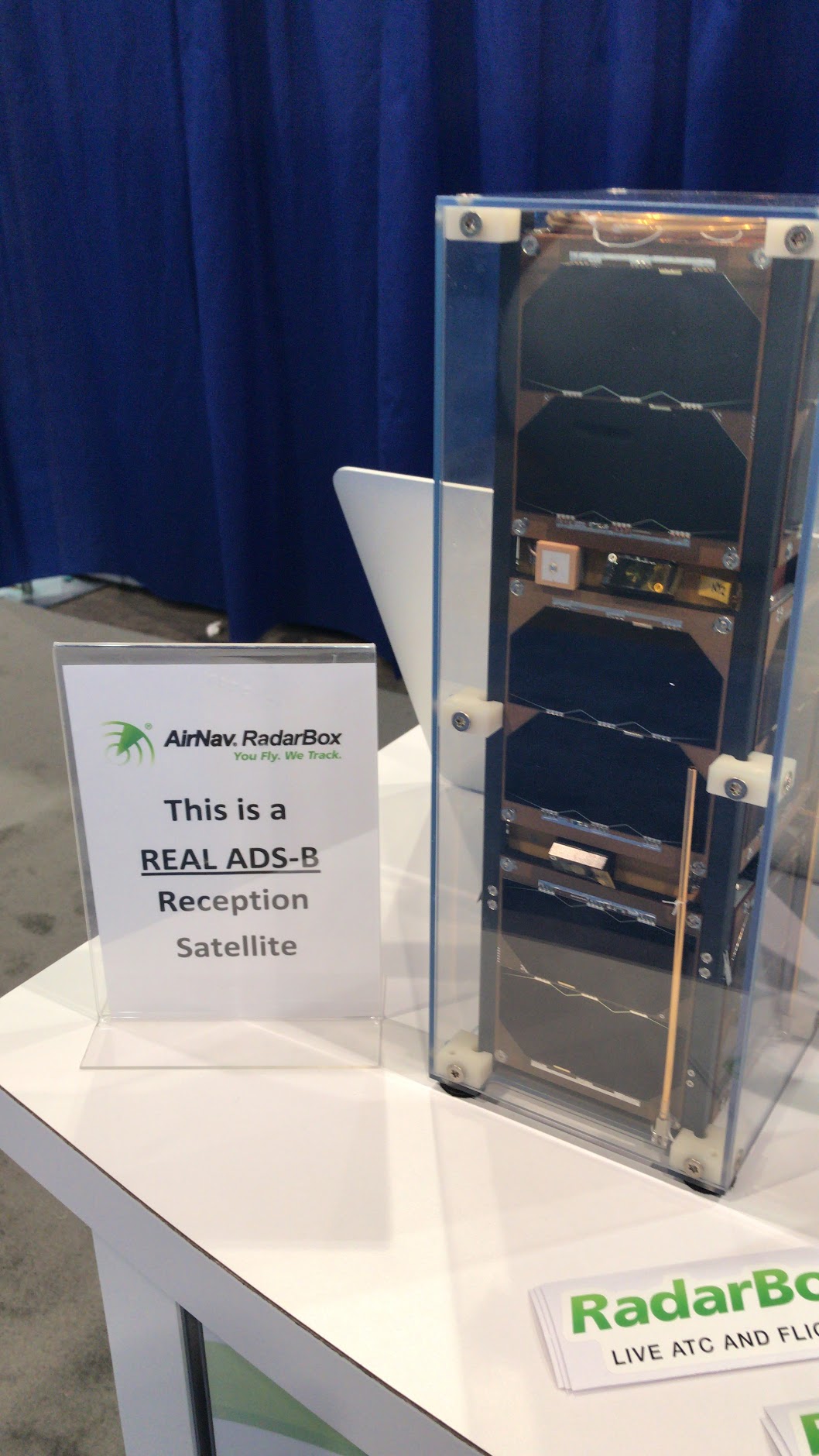 超小型衛星-ADS-B